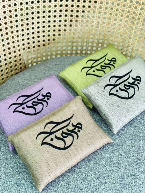 أصحاب محلات هدايا لـ"الوطن": إقبال كبير على طلبات &laquo;صوغة الحج&raquo;