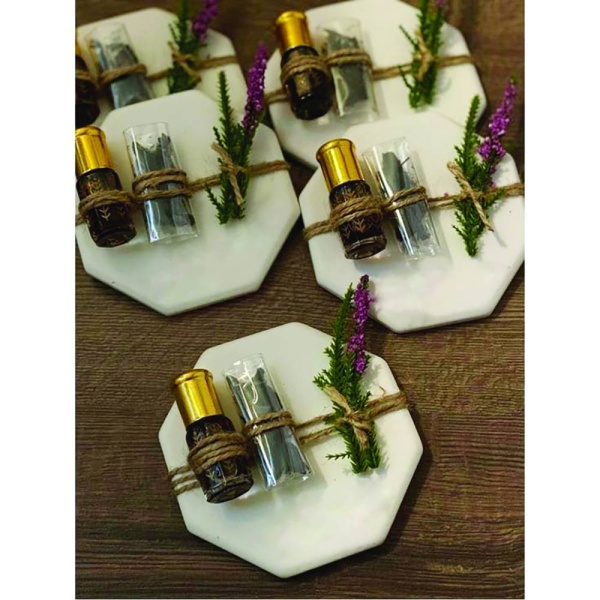 أصحاب محلات هدايا لـ"الوطن": إقبال كبير على طلبات &laquo;صوغة الحج&raquo;