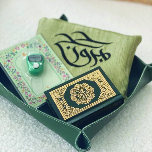 أصحاب محلات هدايا لـ"الوطن": إقبال كبير على طلبات &laquo;صوغة الحج&raquo;