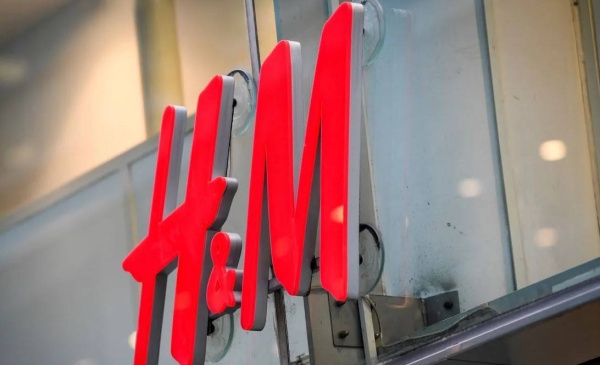 سهم H&M يقود صعود أسهم أوروبا ومخاوف الفائدة تحد من المكاسب