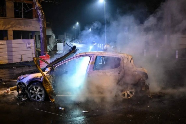 فرنسا.. سطو على بنادق صيد وأسلحة بمارسيليا ونانتير تستعد لتشييع نائل