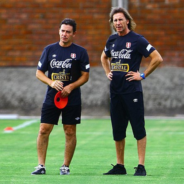 جاريكا يستعين بـ 8 معاونين.. والأوروغوياني سانتين &laquo;مساعداً أول&raquo;