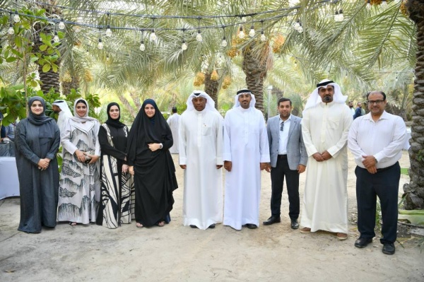 انطلاق مهرجان اللوز بسوق حديقة الزهور في البديع