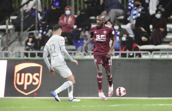 الشرقي يغازل المهاجم الخطير "تفاريس"..!