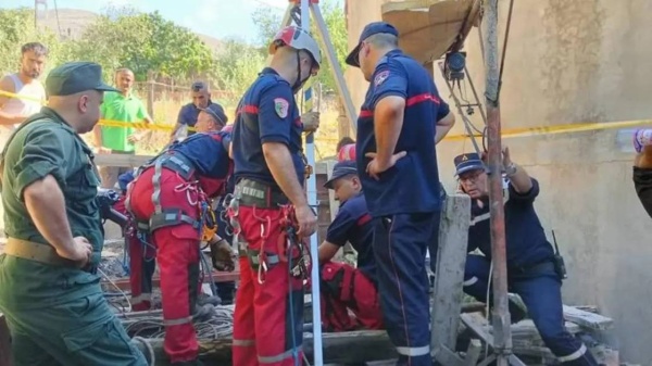 مأساة بالجزائر.. 8 أشخاص لقوا حتفهم بقاع جب