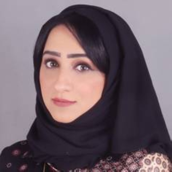 سياحة أوروبية نظيفة في صلالة سلطنة عمان