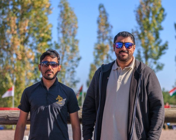 5 فرسان يحملون راية الفريق الملكي للقدرة في بطولة العالم للناشئين والشباب بفرنسا