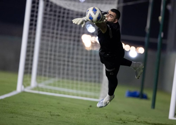 "الأحمر" يستعد لودية الكويت الدولية في دبي