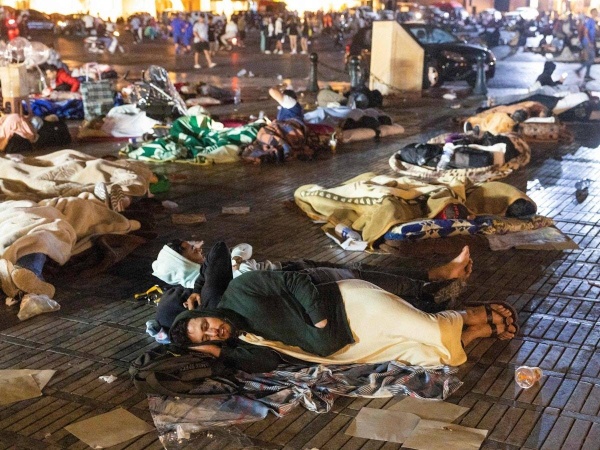 حصيلة أولية: الزلزال يودي بحياة 296 شخصاً وإصابة 153 بجروح