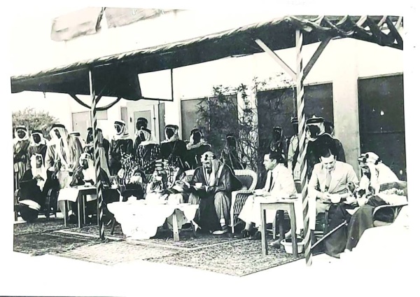 مؤرخون: زيارات تاريخية بين البحرين