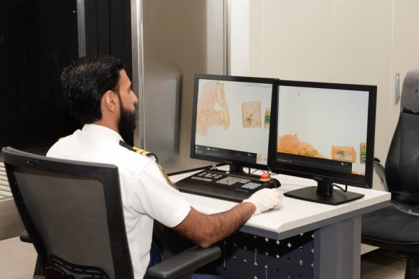 إحباط محاولة تهريب مادة الشبو المخدرة عبر طرد بريدي