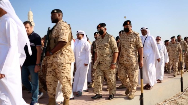 القائد العام في مقدمة مستقبلي ومشيعي جثمان شهيد الواجب الوطني&lrm; الملازم أول حمد الكبيسي