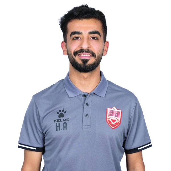 حكمان بحرينيان يشاركان بدورة حكام تقنية الـ VAR