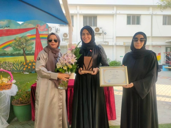 مدرستا &laquo;القادسية&raquo; و&laquo;عالي&raquo; تحتفلان بالمعلمتين كوثر وزينب