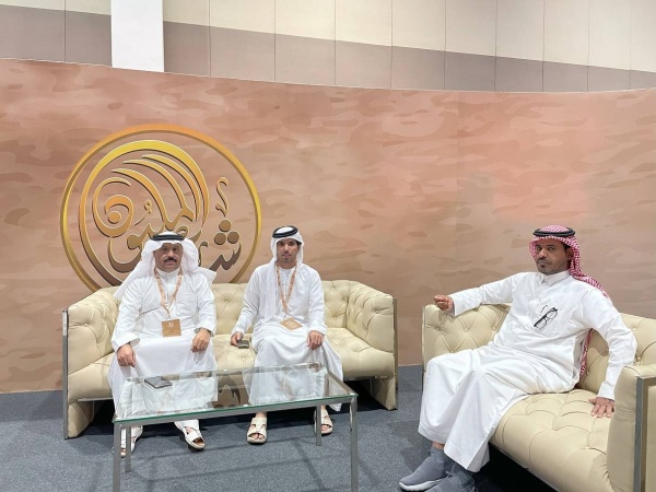 مئات الشعراء يتنافسون أمام لجنة تحكيم شاعر المليون في مهرجان أبوظبي للشعر