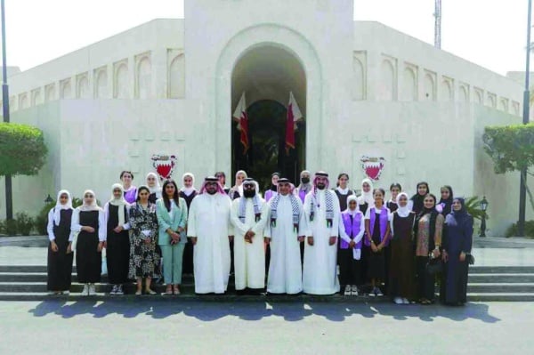 "النواب": المطالبة بوقف الحرب ورفع الحصار عن غزة