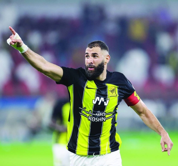 فؤاد أنور : لهذا السبب " لا يمكن الجمع بين بنزيما وحمدالله"