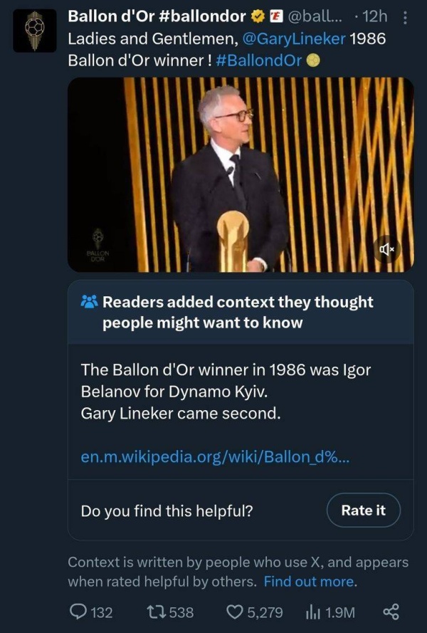 خطأ فادح في حفل الكرة الذهبية 2023.. وأسطورة إنجلترا يعلق ساخرا