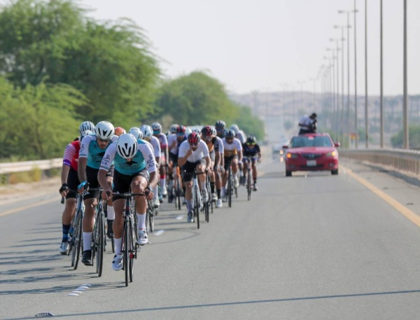 الدراج عبدالله علي بطلا للطواف بجدارة واستحقاق