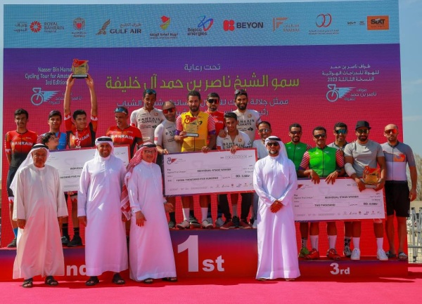 الدراج عبدالله علي بطلا للطواف بجدارة واستحقاق