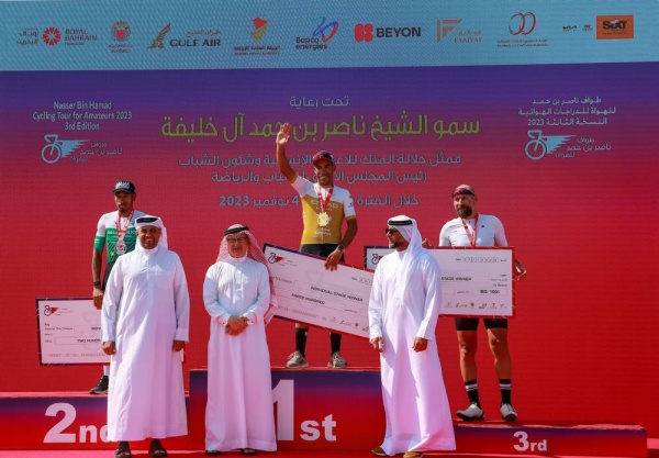 الدراج عبدالله علي بطلا للطواف بجدارة واستحقاق