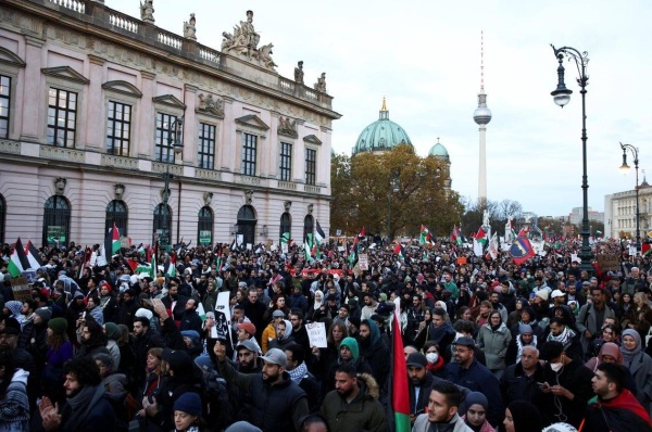 ألمانيا.. آلاف المتظاهرين في برلين تضامنا مع الفلسطينيين