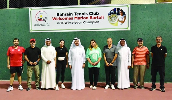 نجمة ويمبلدون 2013 تشارك في افتتاح بطولة جيبك للتنس