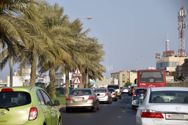 «ديوان الرقابة»: 13 طريقاً رئيساً يتجاوز حجم الحركة المرورية فيها طاقتها الاستيعابية بالذروة