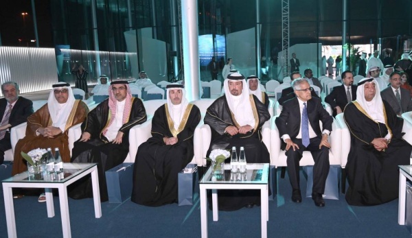 نيابة عن ولي العهد رئيس الوزراء.. خالد بن عبد الله يشهد وضع حجر الأساس لـ "بحرين مارينا"