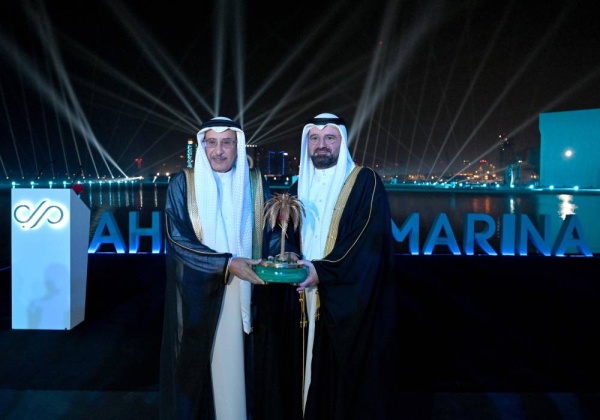 نيابة عن ولي العهد رئيس الوزراء.. خالد بن عبد الله يشهد وضع حجر الأساس لـ "بحرين مارينا"