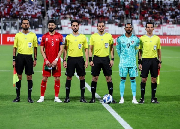 الاحمر يهدر الفرص ويخسر امام الامارات ب"ثنائية"