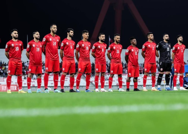 الاحمر يهدر الفرص ويخسر امام الامارات ب"ثنائية"