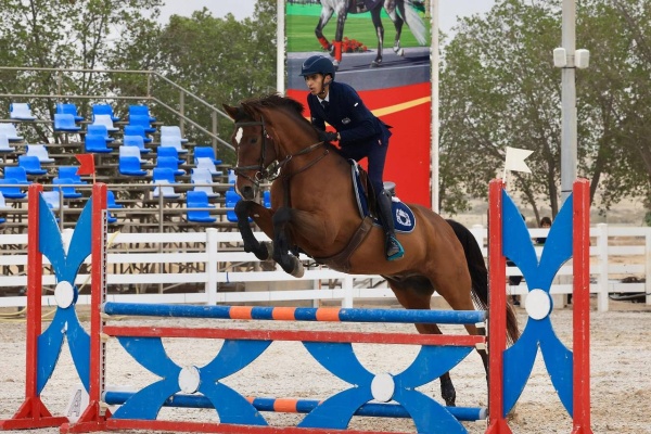 فريق وزارة الداخلية لقفز الحواجز يحقق المركز الأول في المسابقة الكبرى في بطولة الاتحاد الملكي للفروسية وسباقات القدرة