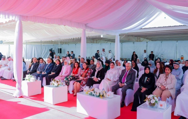 الأمانتان العامتان لـ &laquo;الشورى والنواب&raquo; تحتفيان بيوم المرأة البحرينية