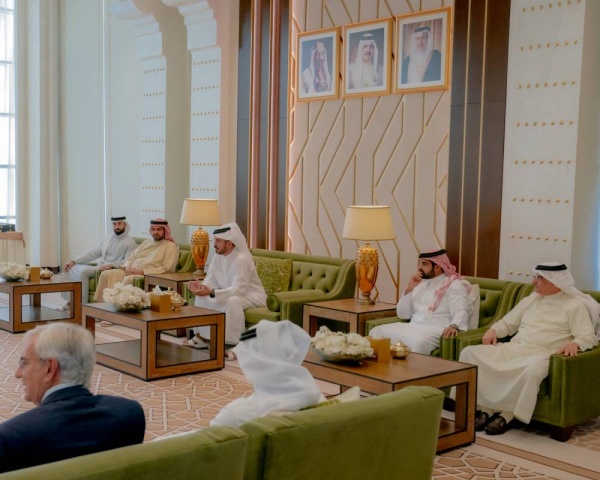 خالد بن حمد : القطاع الرياضي يحظى بكل الدعم لتعزيز قدرة المنتخبات على تحقيق الإنجازات