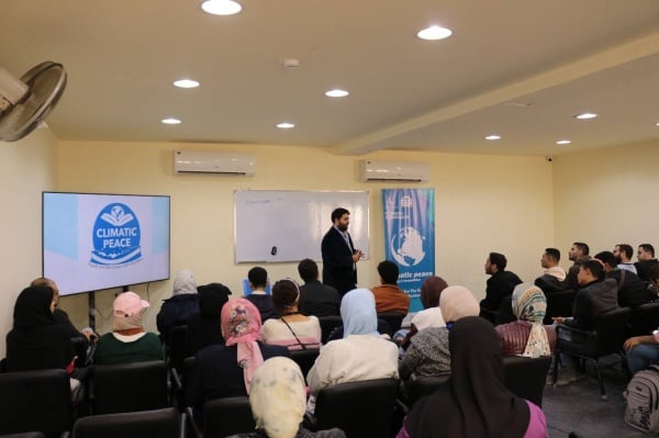 ضمن فعاليات جناح الأديان في COP28.. مجلس حكماء المسلمين يدعم 4 مشروعات دوليَّة للشباب في مجال المناخ