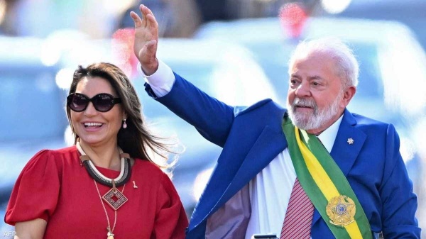 &laquo;إهانات&raquo; على &laquo;إكس&raquo; سيدة البرازيل الأولى.. ماذا حدث؟