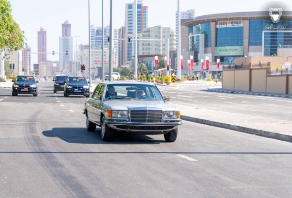 بالصور .. ولي العهد رئيس مجلس الوزراء يتفضل بزيارة مشروع تطوير شارع الفاتح إيذاناً بافتتاحه رسمياً