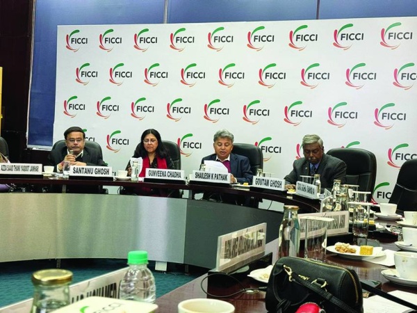 &laquo;التجارة الهندية&raquo; لـ"الوطن": مستعدون للاستثمار في البحرين