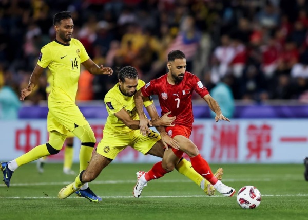 في مباراة مجنونة في دقائقها الأخيرة.. "مدن" يقود الأحمر للفوز على ماليزيا !