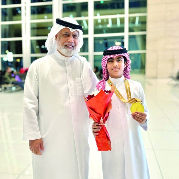 بعد تحقيقه ذهبية كأس الاتحاد بالإمارات.. استقبال لائق للاعب المصارعة البلوشي