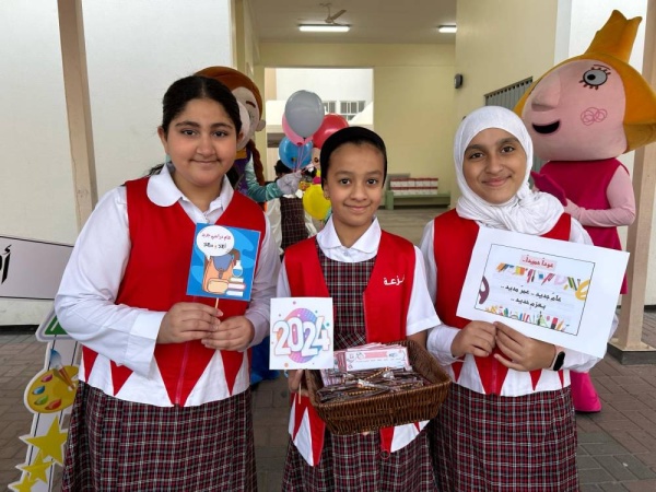 عودة الطلبة إلى مقاعد الدراسة مع بدء الفصل الدراسي الثاني