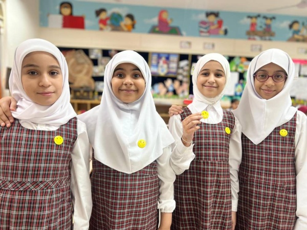 عودة الطلبة إلى مقاعد الدراسة مع بدء الفصل الدراسي الثاني