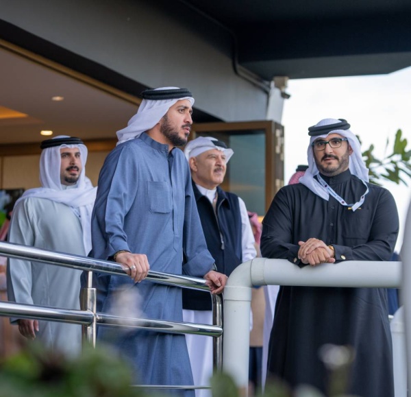 نيابةً عن ولي العهد رئيس الوزراء ... عيسى بن سلمان يتوج الفائزين بكؤوس ولي العهد