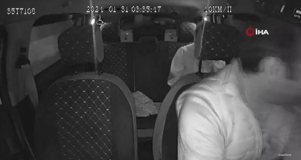 "3 رصاصات في الظهر مقابل فعل نبيل".. جريمة مرعبة داخل سيارة أجرة تهز تركيا