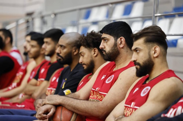 أحمر السلة يبدأ الإعداد لتصفيات آسيا والعجمي يجتمع بالمنتخب