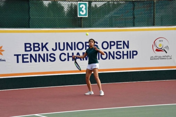 اليوم 3 نهائيات قوية في اليوم قبل الأخير لبطولة BBK للناشئين بنادي البحرين للتنس