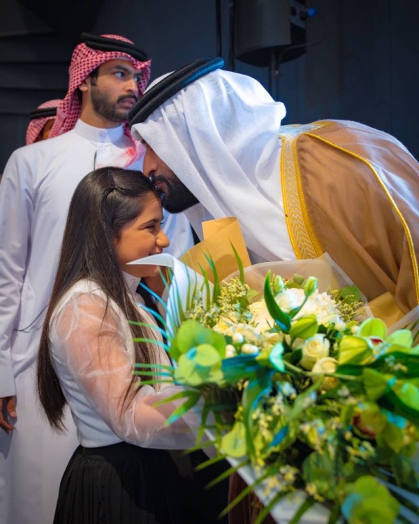 البحرين تزفّ 1600 عريس في أكبر حفل زواج جماعي