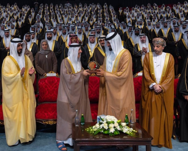 البحرين تزفّ 1600 عريس في أكبر حفل زواج جماعي