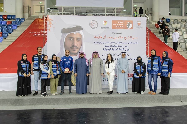 سلمان بن محمد يشهد ختام بطولة خالد بن حمد لكرة اليد للمدارس الثانوية